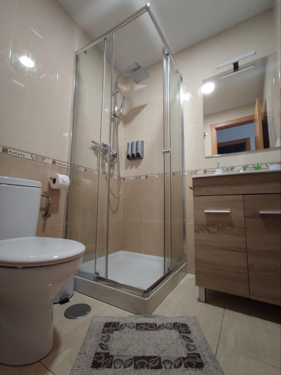 Apartamento Con Patio, Piscina Y Parking Privado Кампелло Экстерьер фото