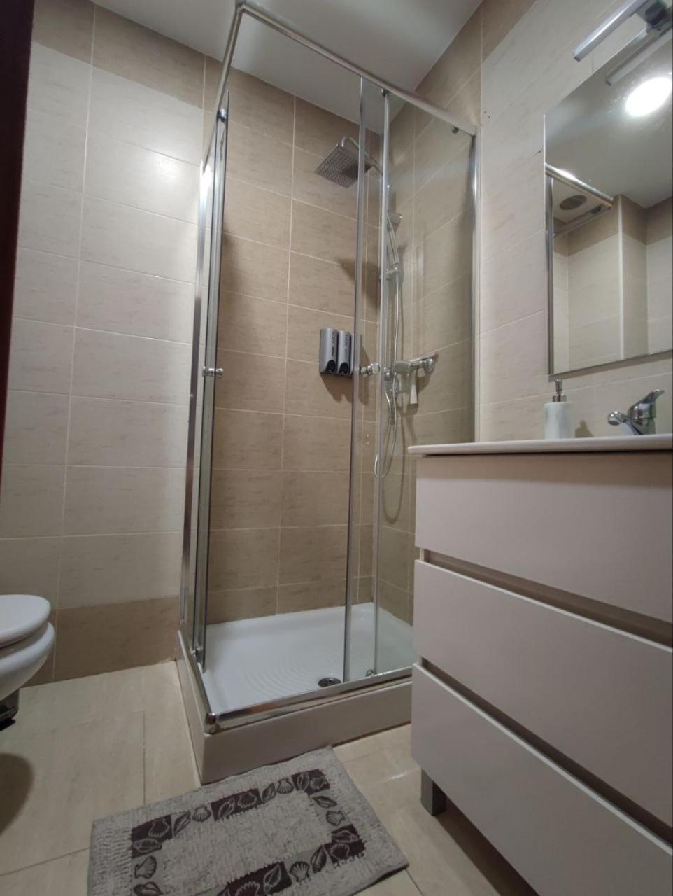 Apartamento Con Patio, Piscina Y Parking Privado Кампелло Экстерьер фото